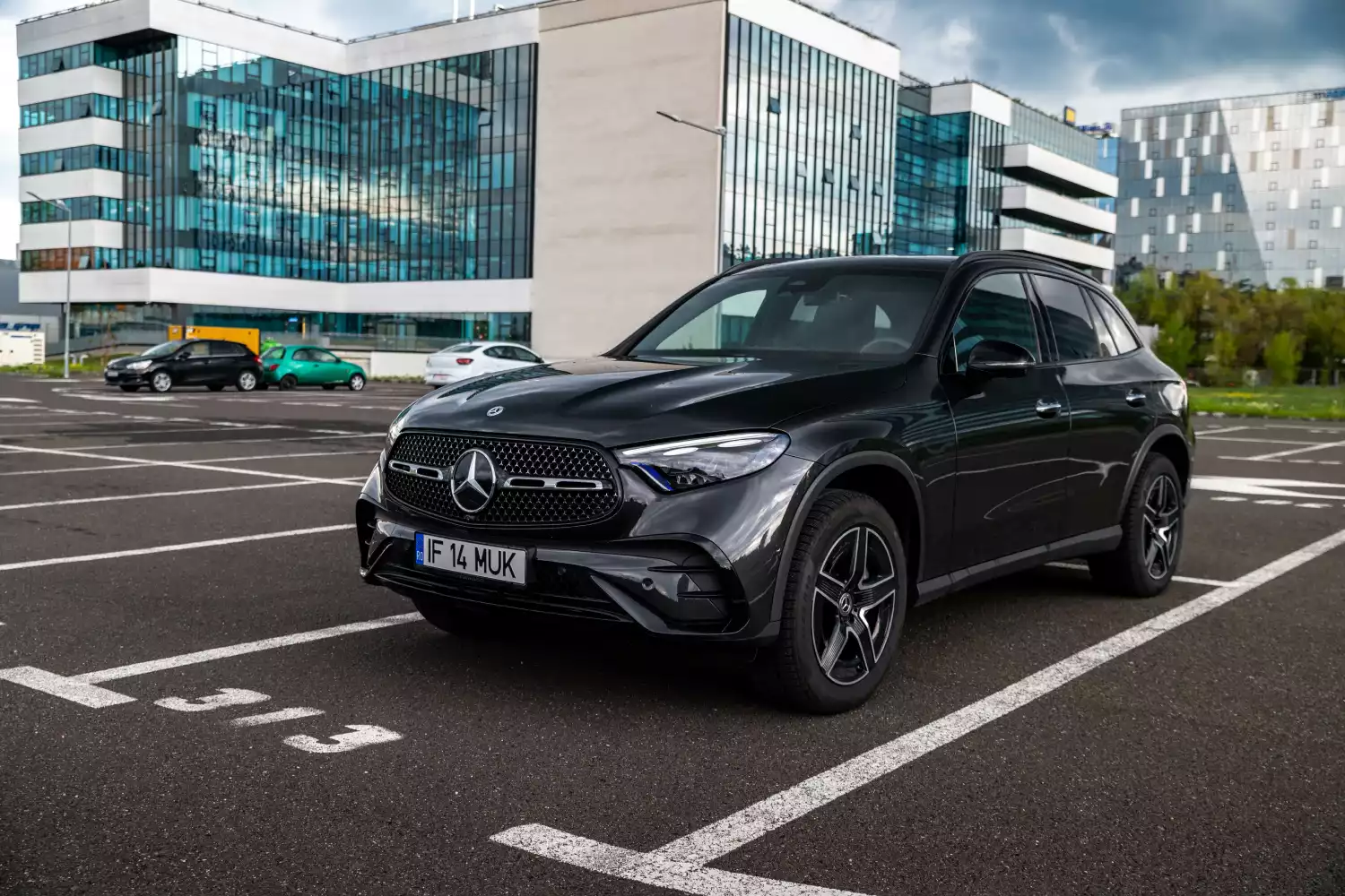 Mercedes-Benz GLC car trash can